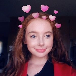 Meet your Posher, Natalie